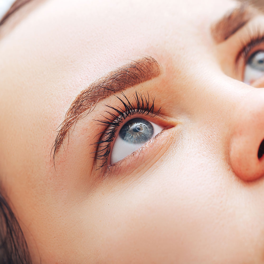 Enhanced eyebrows after a brow tints & henna brow treatment at dagna joanna aesthetics